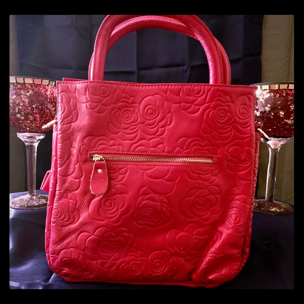 Red Texture Purse 🌹
